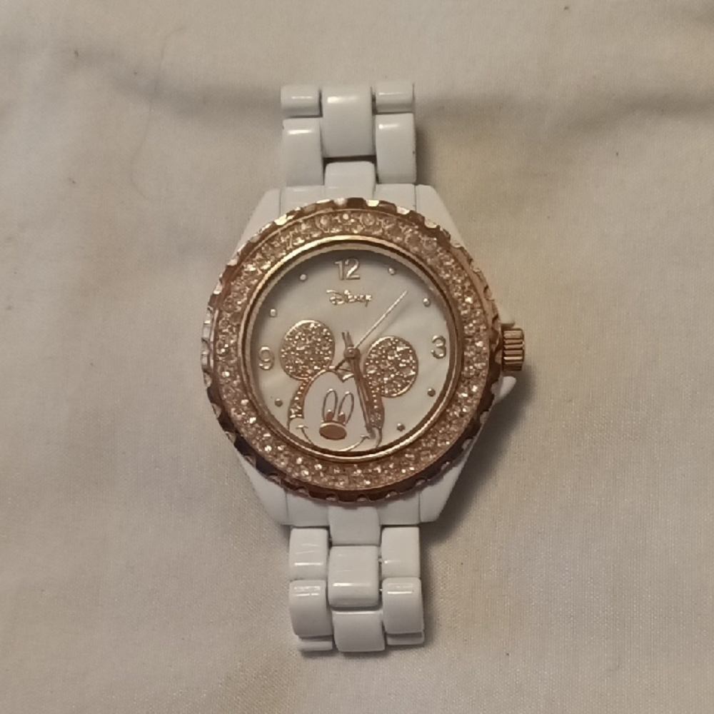 Disney Women's White and Gold Minnie Mouse Watch
